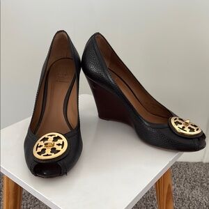 Tory Burch Chelsea Wedge Peep-Toe Shoes with Gold Logo